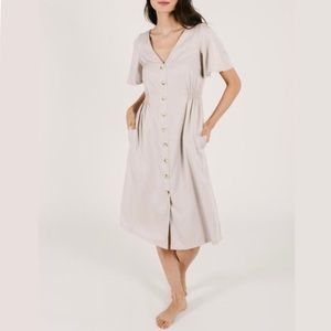 NWT Smash + Tess The Jane short sleeve midi dress. 🩷